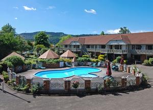 In receivership and up for sale - a large chunk of what was one of New Zealand's biggest privately-owned hotel and motel chains with locations in Auckland and Rotorua.